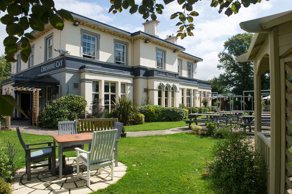 Hotel Innkeeper's Chester, Christleton