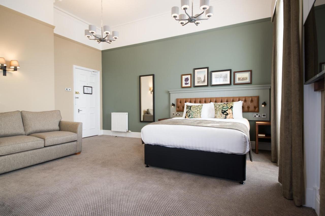 Innkeeper's Chester, Christleton Hotel